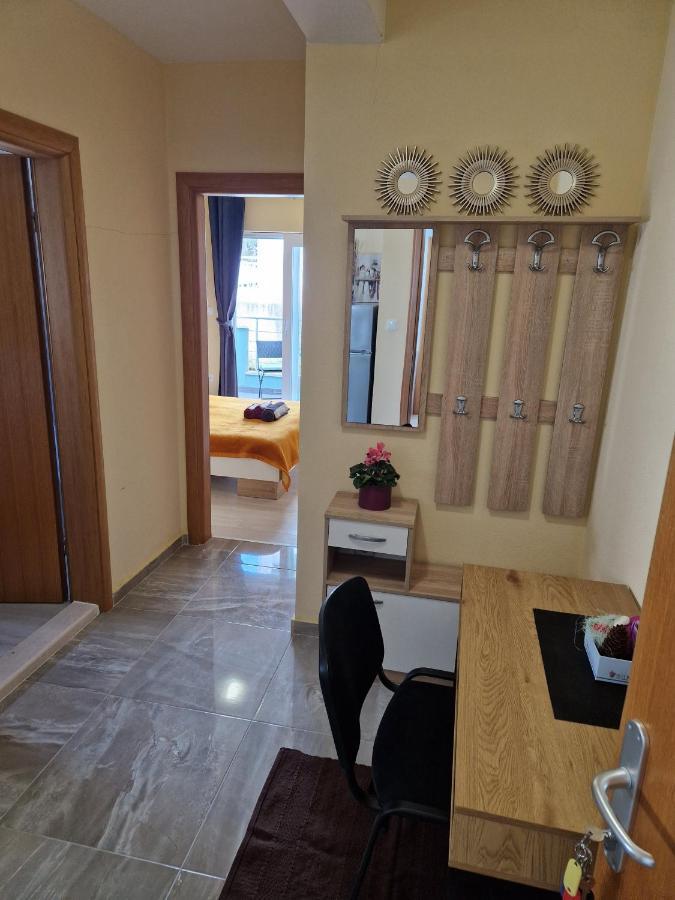 Apartments Ivano Klek Extérieur photo