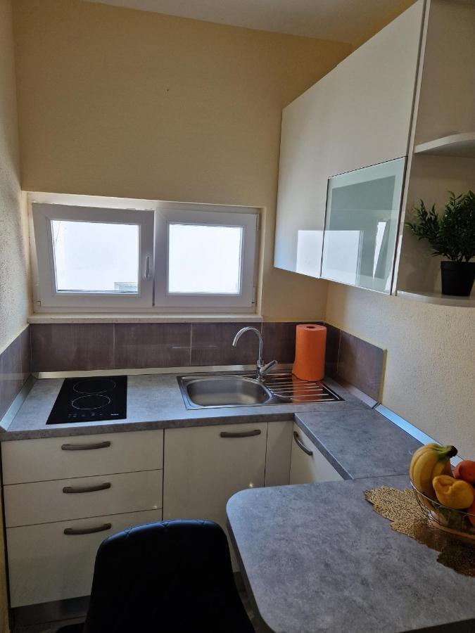 Apartments Ivano Klek Extérieur photo