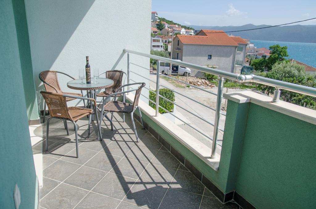 Apartments Ivano Klek Extérieur photo